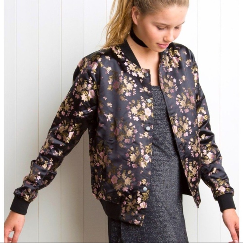 Brandy Melville Dennis Bomber‎ Jacket